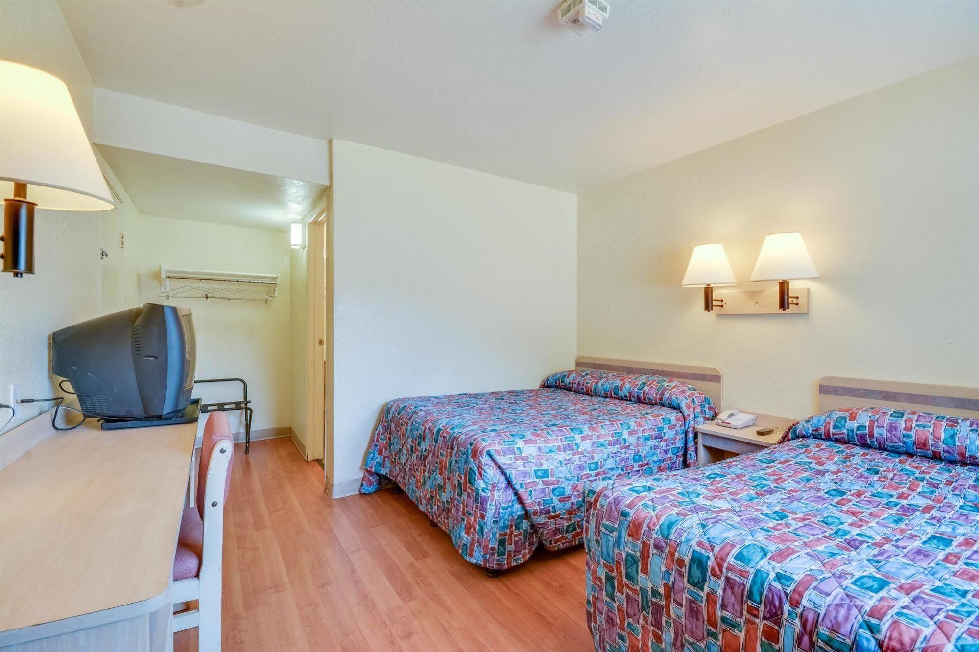 Motel 6-Tuscaloosa, Al Esterno foto