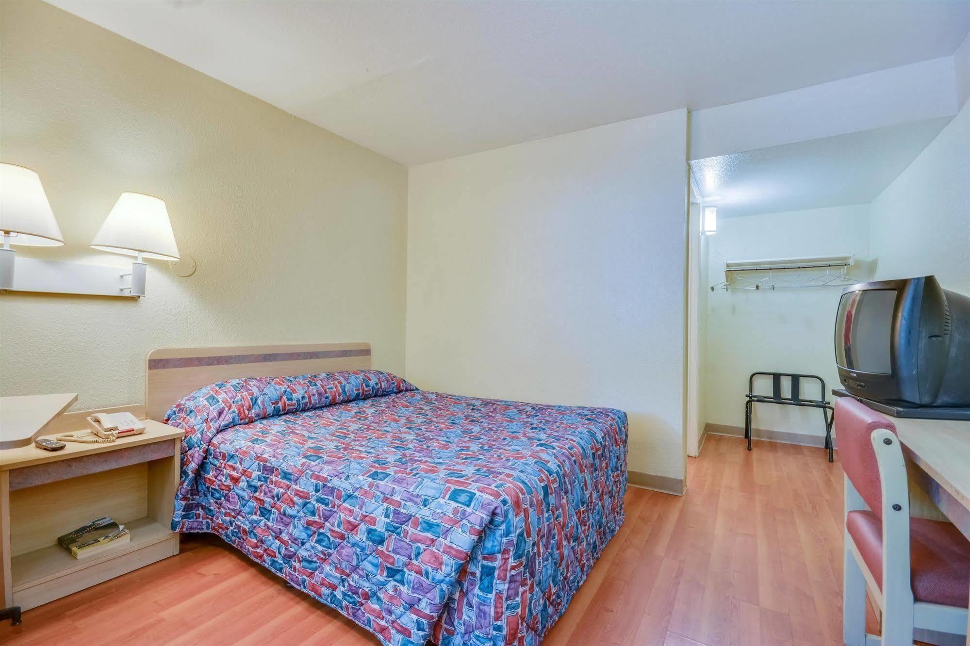 Motel 6-Tuscaloosa, Al Esterno foto