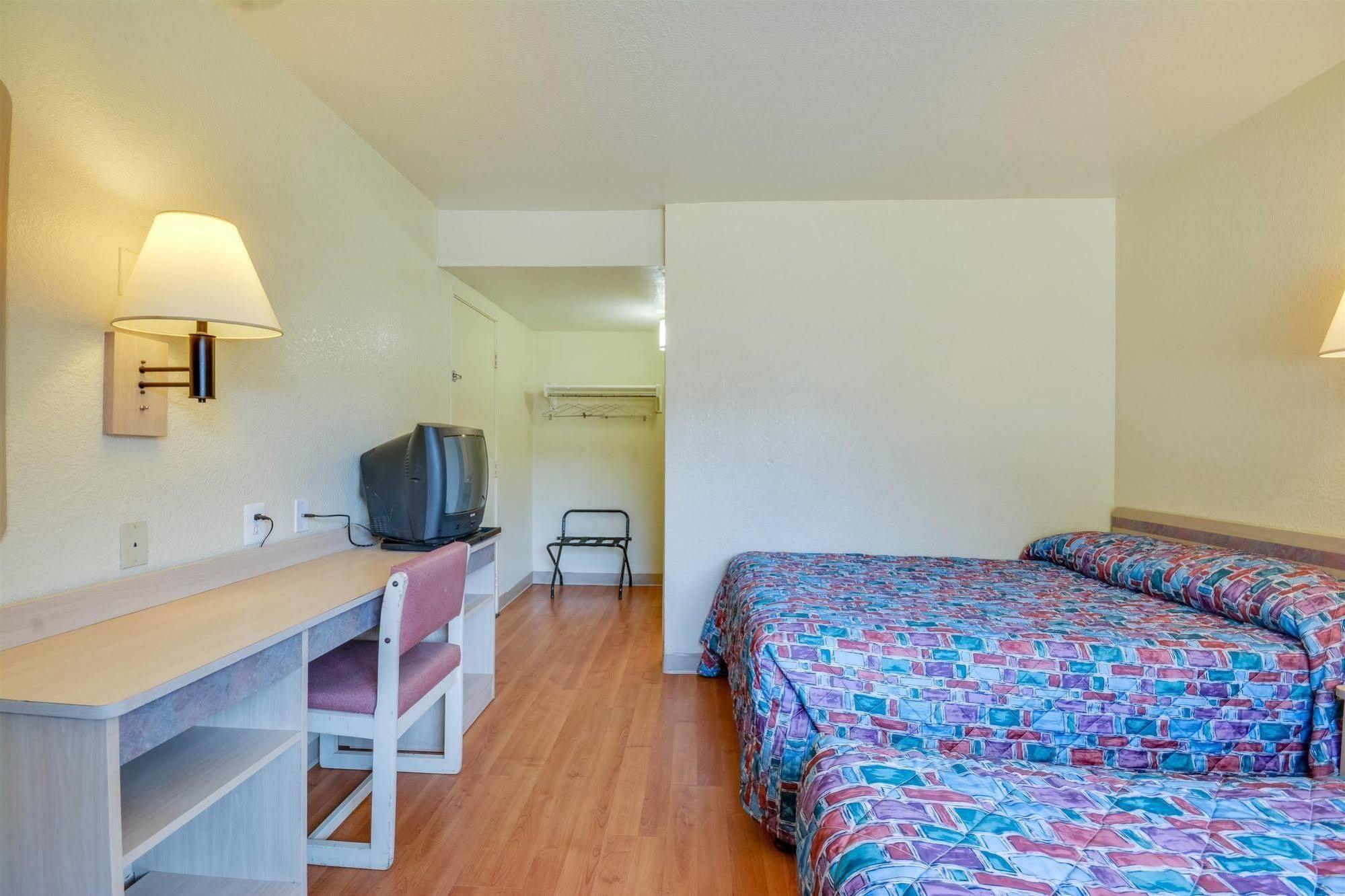 Motel 6-Tuscaloosa, Al Esterno foto